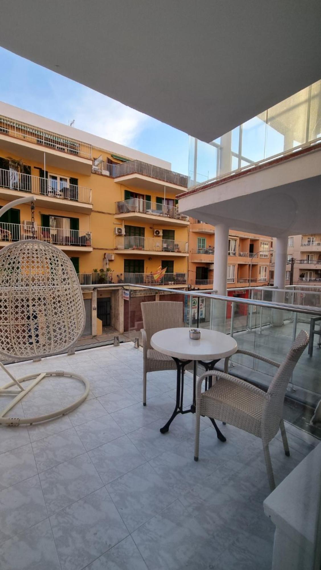 Level Mallorca - Living